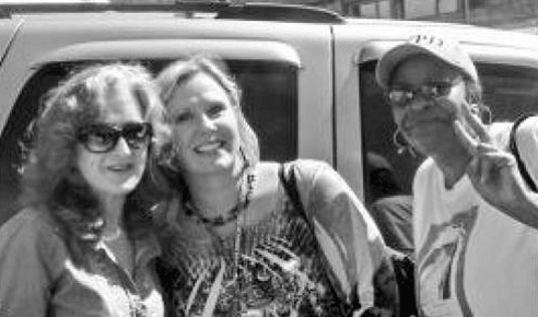 Bonnie Raitt, Emily Williams and Donna Taylor — a special day in Como. —Photo by Earl Burdette